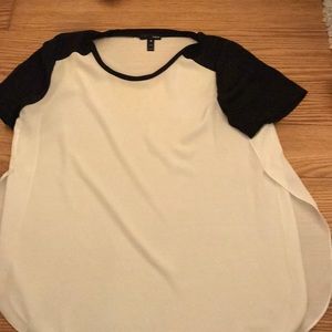 Women’s short-sleeve blouse